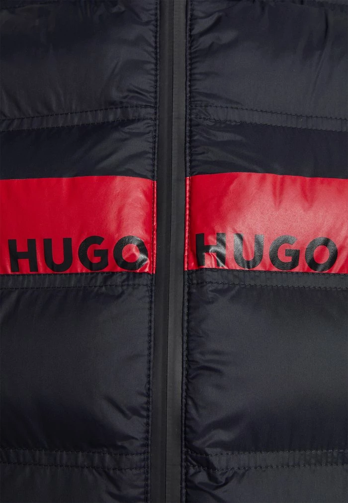 HUGO BALTINO - Veste Sans Manches - Black 3 HUGO BALTINO - Veste Sans Manches - Black – Image 3