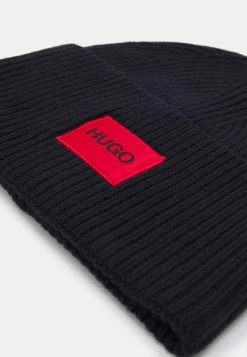 HUGO XAFF - Bonnet - Navy -Pas Cher Hugo Boutique e16d13c9ff1d45a9a53e77224ffa757a