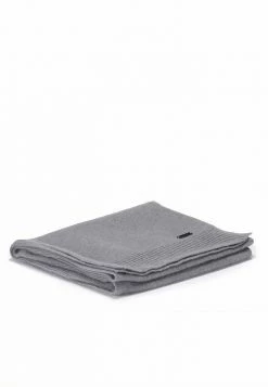 HUGO ZANTUS SET - Écharpe - Silver 8 HUGO ZANTUS SET - Écharpe - Silver -Pas Cher Hugo Boutique ee1da314d60c4cf2ab59d98b4f11d484