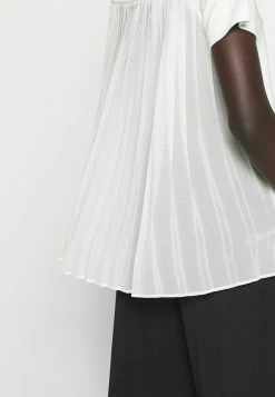 HUGO DAKAIA - T-shirt Basique - Natural -Pas Cher Hugo Boutique f12c78db06fa4a0dabf7197b997c82c5